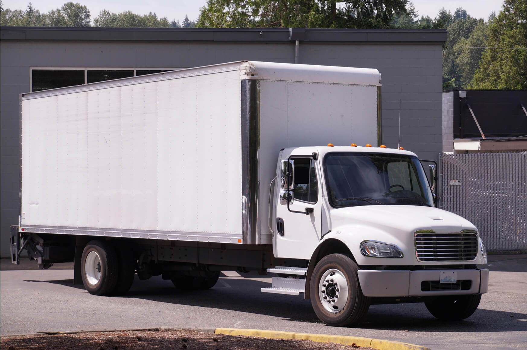 Box Truck for Sale at I-20 Truck Sales
